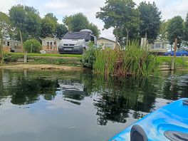 On the lake, pitch with lake access.