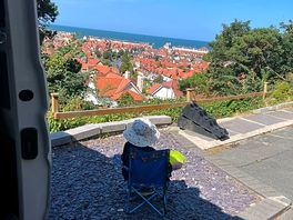 Sunny day view.