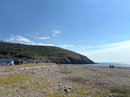 The beach nearby