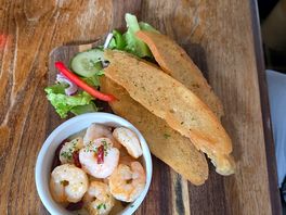 Chilli prawns starter.