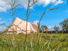 Comfrey bell tent with a porch