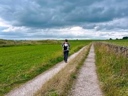 Nearby footpath