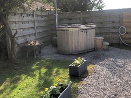 Fresh water wood fired hot tub