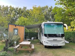 Pitches with private amenities