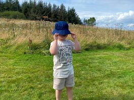 Nice pitches with great views for a sunset and plenty of space for children to run around.