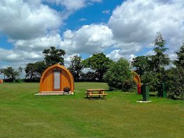Plenty of space around the pods