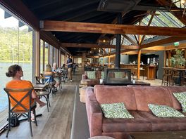 Lakeside restaurant