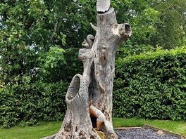 Lovely sculpture