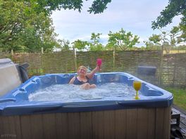 Tub