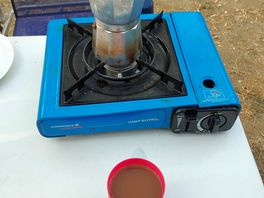 Desayunando en nuestra parcela
