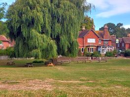 English pub