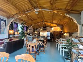 Trerise farm cafe 5 min drive