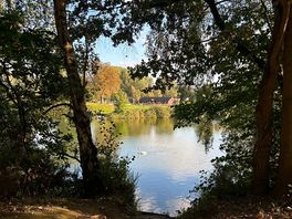 Walk around lake