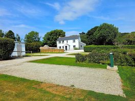 Fully Serviced Hard Stating Pitch