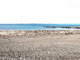 Pitch by the beach