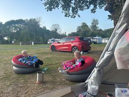 Kids relaxing ☺️