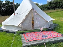 Gorgeous tent