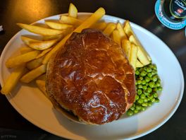 Food at the local pub, the willeymoor lock tavern.