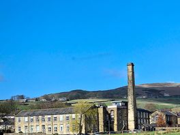 Skipton boat ride view