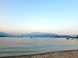 Another lake view from amazing beach.