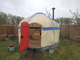 The skylark yurt