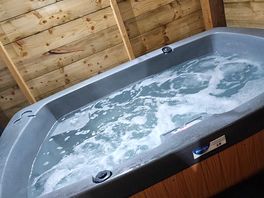 Hot tub