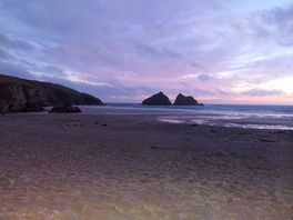 Holywell bay