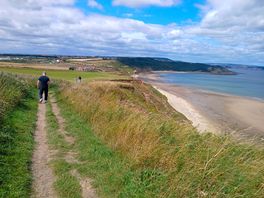 Walk to cayton bay