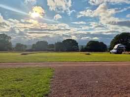 Lovely spread out peaceful campsite