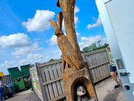 Wood carving by the toilets