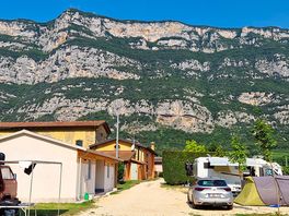 Small site but amenities clean and well kept.