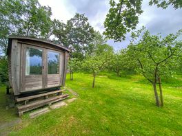 The orchard wagon