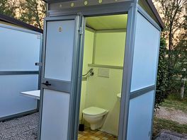 Sanitair cabanon pas tres propre