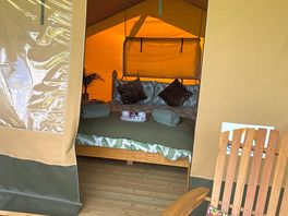Peel inside the tent