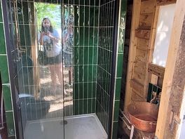 Gorgeous toilet/shower facilities