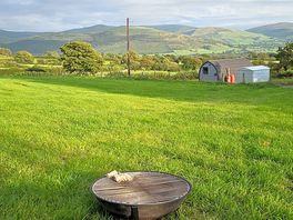 Campfire and logs available onsite