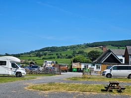 View towards the pub and beer gaden