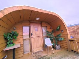 Crabmill glamping site - hut 4