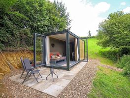 Spring microlodge