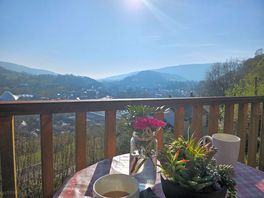 Breakfast on the deck