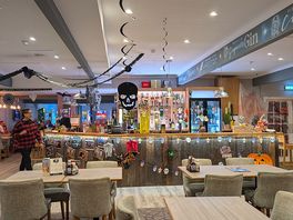 Entertainment hub