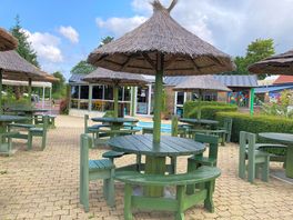 Outside bar area