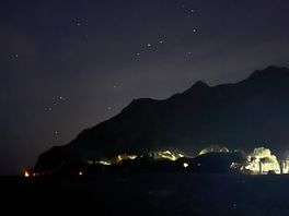 Campingplatz bei nacht