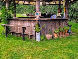 Kitchenette/bar