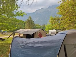 Zeltplatz mit aussicht und großer fläche
