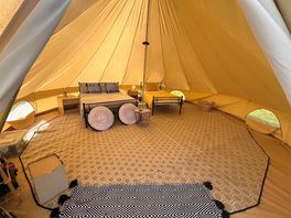 Inside tent, amazing, best tent i’ve ever stayed in