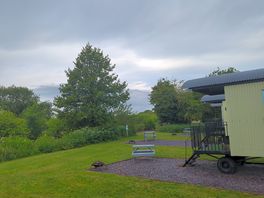 Waiting for the wildlife to fly by with a brew 😁