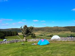 Lovely setting to camp.