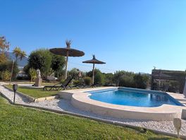 Lovely pool.