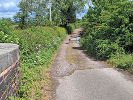 Country lane down to canal